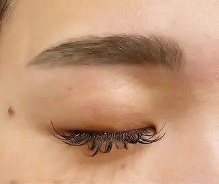 アイブロウ ひなの 🌼のマツエク・マツパデザイン