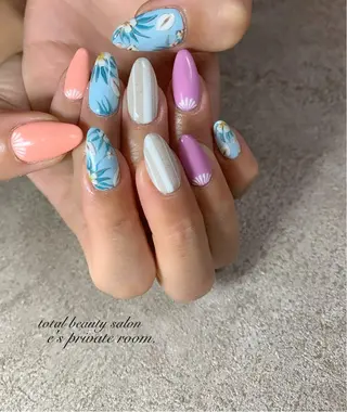 ネイル LAVISH nail salonのネイルデザイン