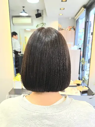 ミディアム カラー 野村 果音(カノン)のヘアスタイル