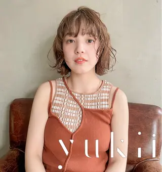 ミディアム カラー yukii 八事大石 明葉のヘアスタイル