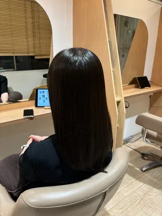セミロング 【Amphi Tokyo】宮原のヘアスタイル