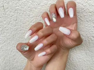 ロング ネイル ✴︎ Delightのネイルデザイン