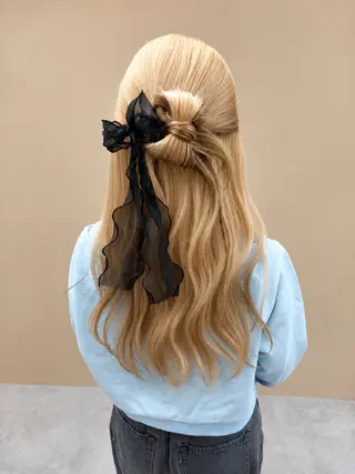 カラー ヘアアレンジ [lani ] konatsuのヘアスタイル
