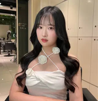 ロング 髪質改善/透明感カラ ー/レイヤー/あやはのヘアスタイル