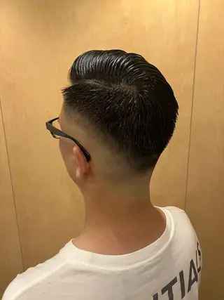 ショート メンズ SAKI SAKIのヘアスタイル