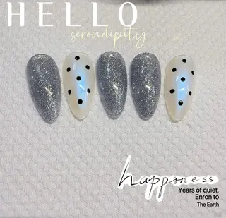 ネイル 王 莉莉のネイルデザイン