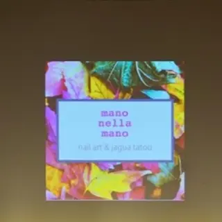 ネイル mano nella manoのネイルデザイン