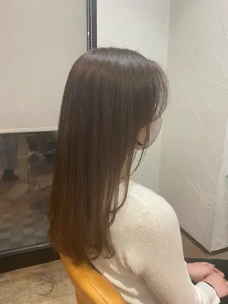 ロング カラー サプリームヘア 飯田みち瑠のヘアスタイル