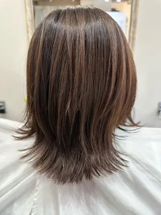 ミディアム カラー 福西晃希 【艶髪・髪質改善】のヘアスタイル