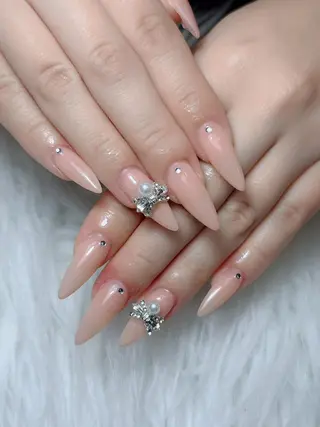 ネイル Lumi Shinokuboのネイルデザイン