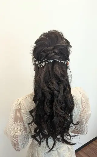 ヘアアレンジ トータル   ビューティー アイズのヘアスタイル