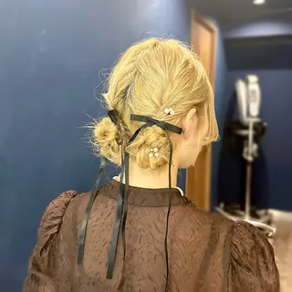 ミディアム ヘアアレンジ 縮毛矯正+モテカラー 🎀✨MIHOのヘアスタイル