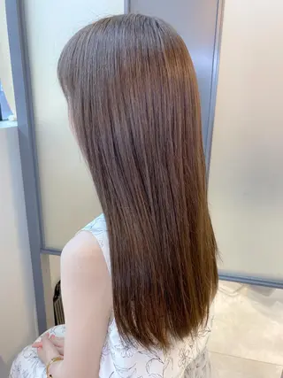 セミロング カラー 【透明感、艶髪】西村 有司のヘアスタイル