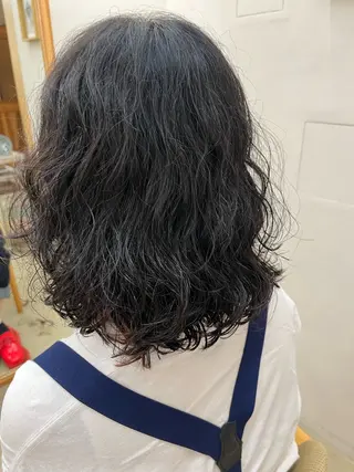 ミディアム パーマ 宇野澤 銘のヘアスタイル