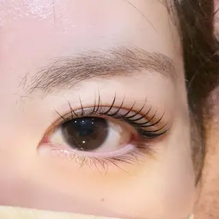 マツエク・マツパ 藤田 彩音のヘアスタイル