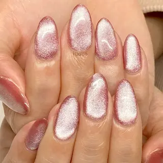 ネイル VOGUE ×SWANのネイルデザイン