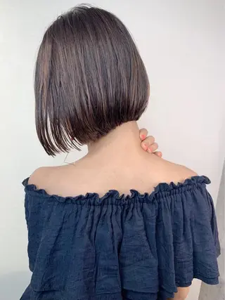 セミロング カラー _WHITE 高槻のヘアスタイル
