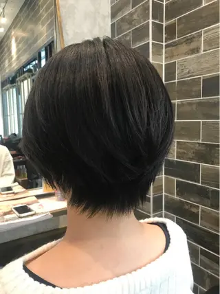 ショート ブリーチなし透明感 タケザワミキのヘアスタイル