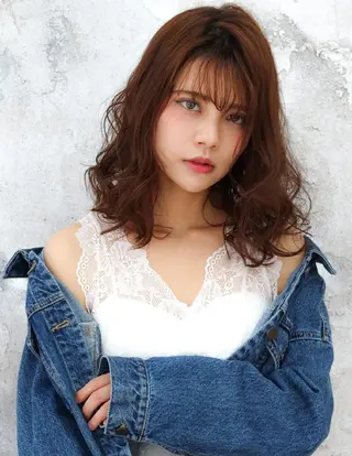 ミディアム カラー パーマ ショート✨ボブ✨代表 新田見美仁のヘアスタイル