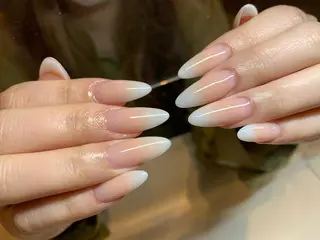 ネイル ネイルルーム チャームのネイルデザイン