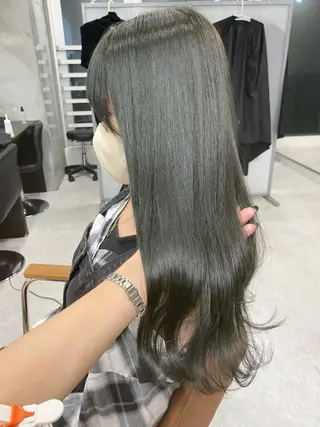 ロング カラー ヘアアレンジ 🌷FUKA🌷 まろやかハイトーンのヘアスタイル