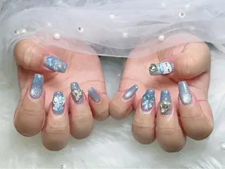 ネイル Eclat〔ｴｸﾗ〕 MOEKA𝜗𝜚*のネイルデザイン