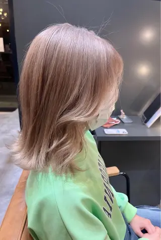 カラー 河原 楓樹のヘアスタイル