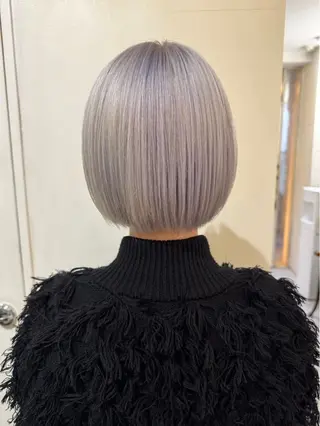 ショート カラー 荻野宗一郎 /レイヤーカットのヘアスタイル