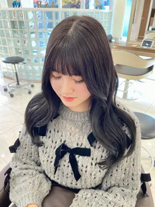 ロング カラー 長妻莉央/縮毛矯正 髪質改善カラーのヘアスタイル
