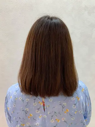 ミディアム カラー 加藤 遥花のヘアスタイル