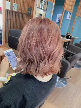 ミディアム カラー 薬師寺 優のヘアスタイル