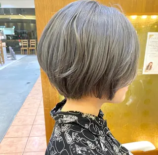 ショート カラー ✨髪質改善専門店✨ QOLU✨のヘアスタイル
