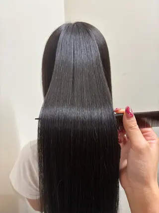 ロング ミディアムレイヤー/ 艶カラーNorikaのヘアスタイル