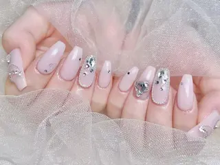 ネイル a.mika ☁️のネイルデザイン