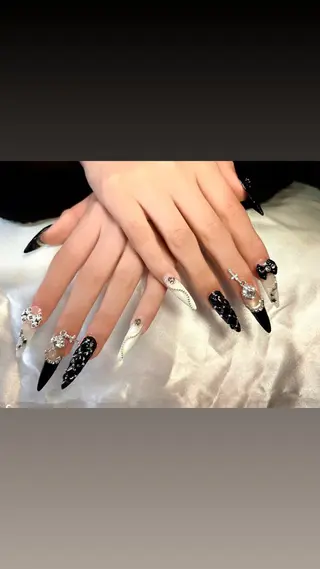 ネイル ネイルサロン Roiのネイルデザイン