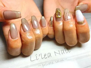 ネイル Li'leaNail AINAのネイルデザイン