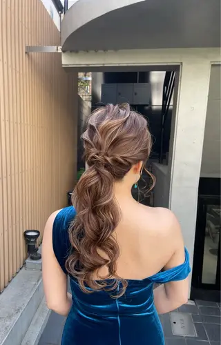 ヘアアレンジ 東梅田エリアカラー ヘアセットNo. 1のヘアスタイル