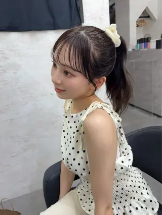 ロング ブリーチなしカラー ダブルカラーエクステのヘアスタイル