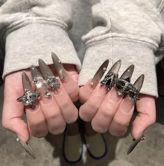 ネイル Miya🎀 nailのネイルデザイン