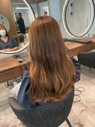 ロング カラー ハイトーン/透明感 yuinaのヘアスタイル