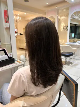セミロング 生活が楽になる縮毛/ ブリーチなしレッドのヘアスタイル