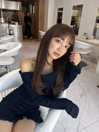 ロング DEAN 名駅店 大人レイヤーカットのヘアスタイル