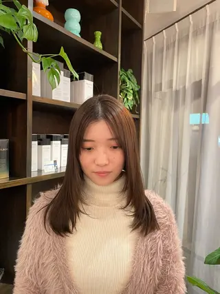 ロング 西野 優夏のヘアスタイル