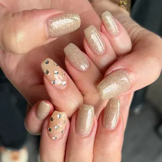 ネイル GLOW/NAIL 御幸店MaYuMiのネイルデザイン