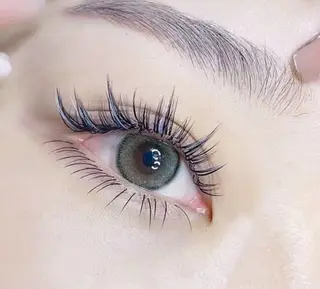 マツエク・マツパ COCO EYELASHアキのマツエク・マツパデザイン