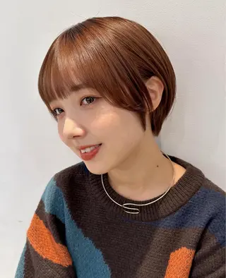 ショート カラー 大人可愛いレイヤー 大田のヘアスタイル