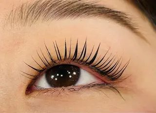 パーマ マリーテレジア 研修モデル専用のマツエク・マツパデザイン