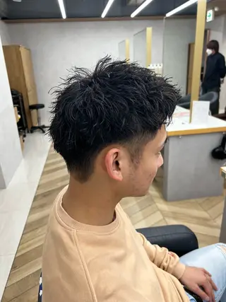 ショート パーマ メンズ 🏅メンズ特化 ヤマクラ タイキのヘアスタイル