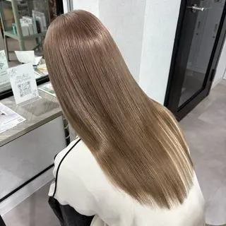 カラー うる艶/ハイトーン 🎀hina🎀のヘアスタイル