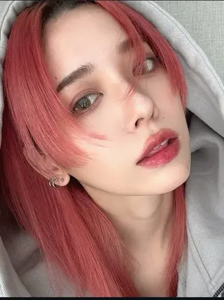 ショート イチマル サトルのヘアスタイル
